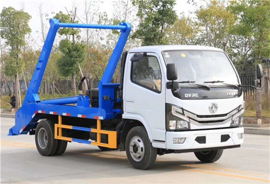 國六東風(fēng)小多利卡擺臂式垃圾車（5方）